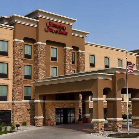 Hampton Inn & Suites Fargo Medical Center Exteriör bild