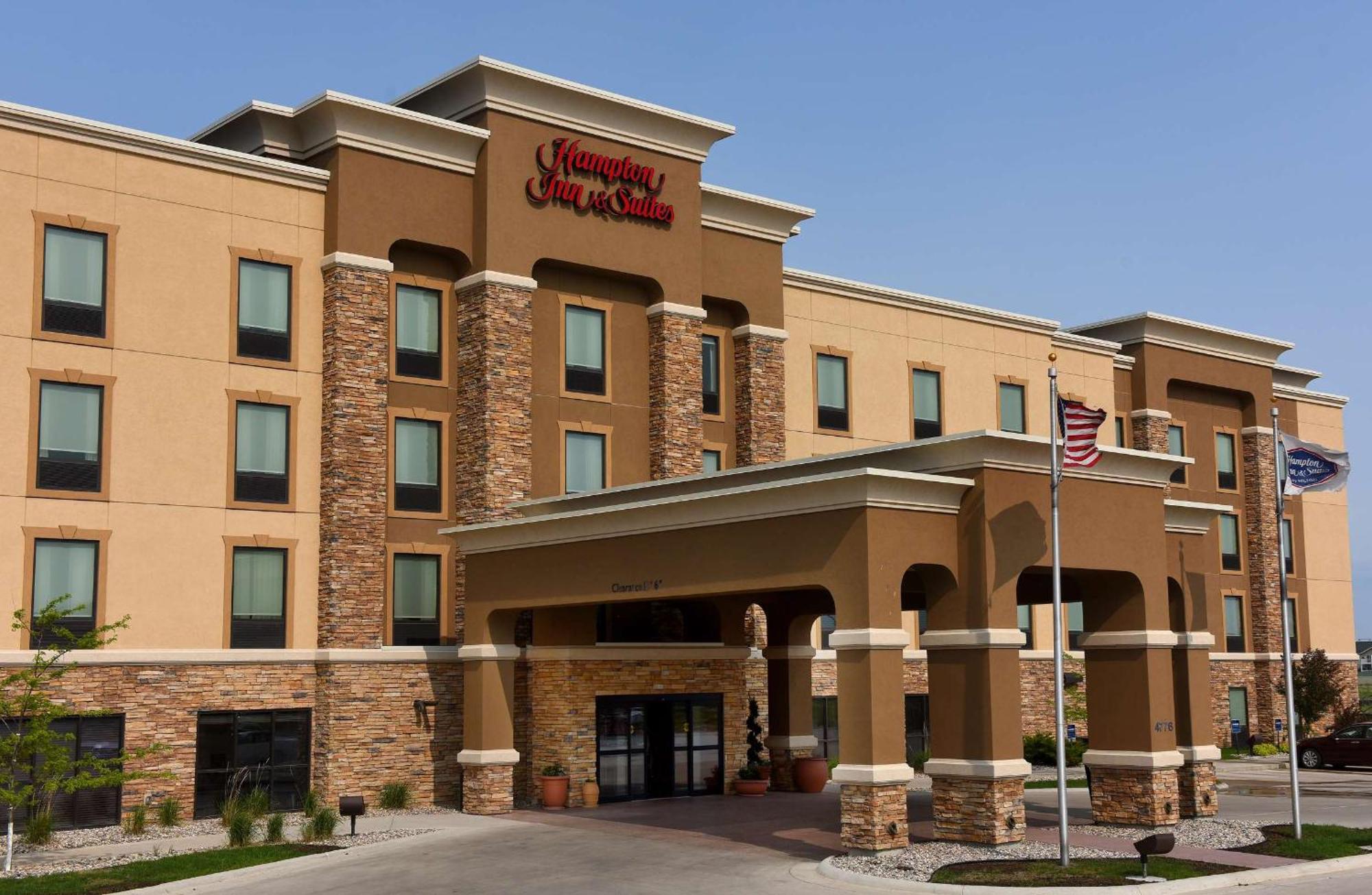 Hampton Inn & Suites Fargo Medical Center Exteriör bild