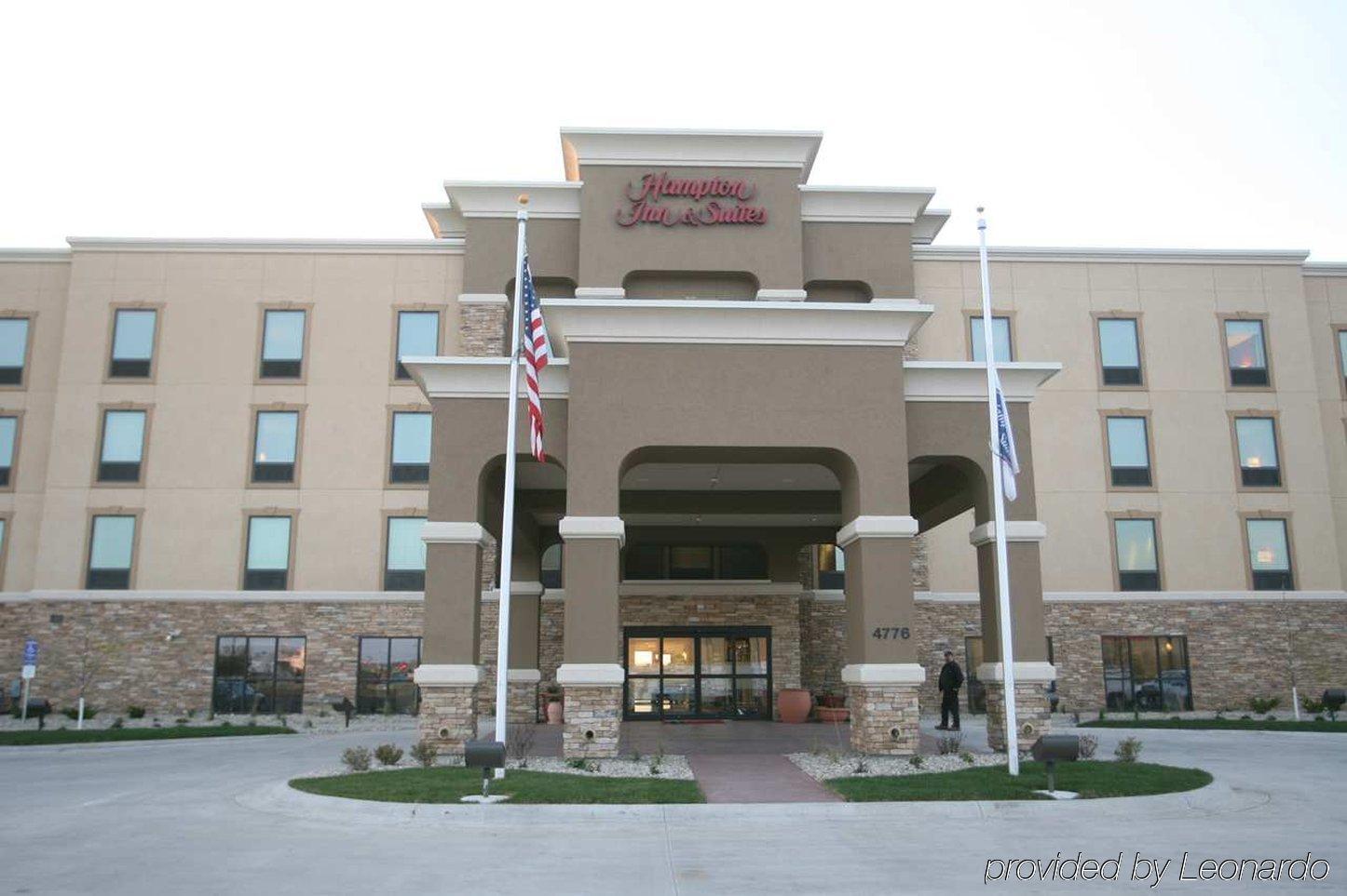 Hampton Inn & Suites Fargo Medical Center Exteriör bild